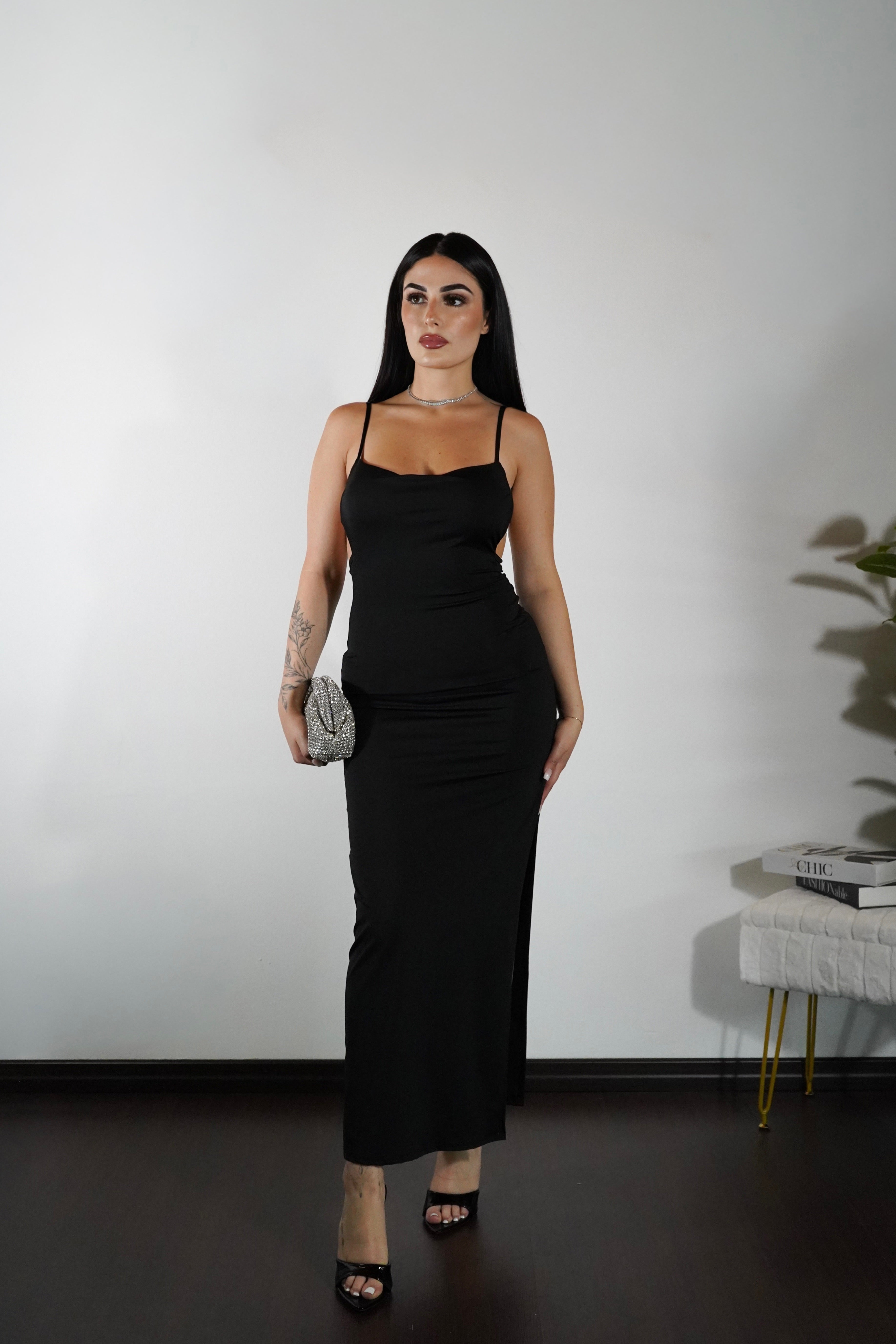 Abito Silhouette — Nero — Touché Shop