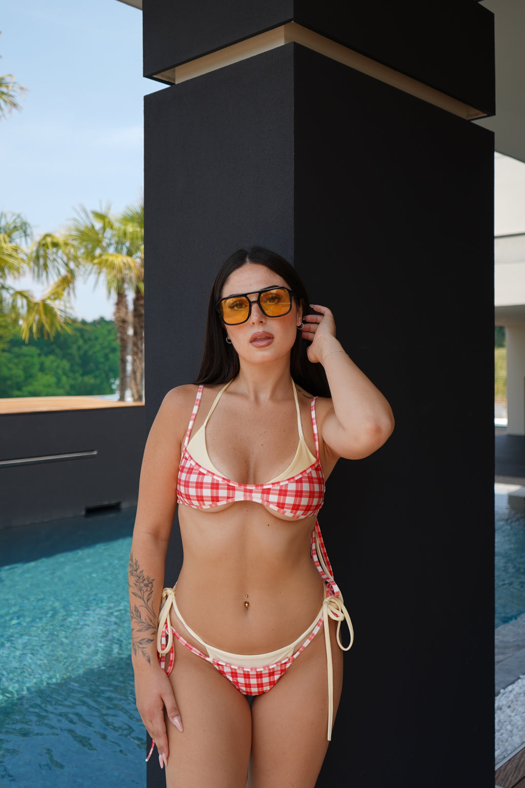 Bikini Cherie — vista 2 — Giallo e Rosso a Quadri — Touché Shop